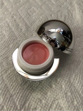 Glamglow Wet Lip Balm Treatment- Soft Rose Pink